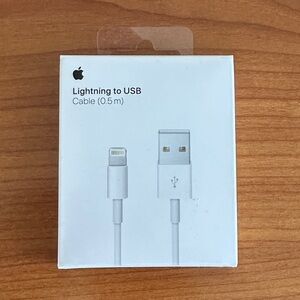 Apple Lightning to USB Cable in White